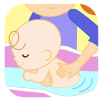 赤ちゃんの胸を支えながら手のひらで背中を洗っている