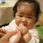 離乳食づくりで腱鞘炎になりそう