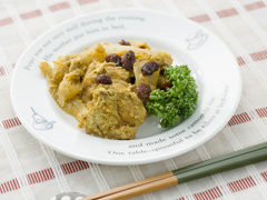 鶏肉のヨーグルトカレー煮