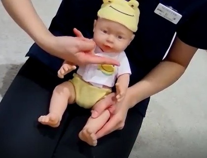 心とからだの健康に 親子のスキンシップ で愛情深く育てよう ベビカム両親学級 サンスター協賛特別クラス 妊娠 出産 育児に関する総合情報サイト ベビカム 心とからだの健康に 親子のスキンシップ で愛情深く育てよう ベビカム両親学級 サンスター協賛特別クラス 妊娠 出産 育児に関する総合情報サイト ベビカム