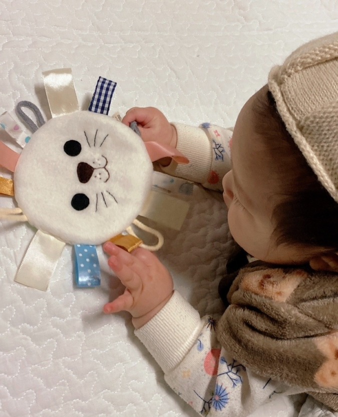 カシャカシャハンカチ