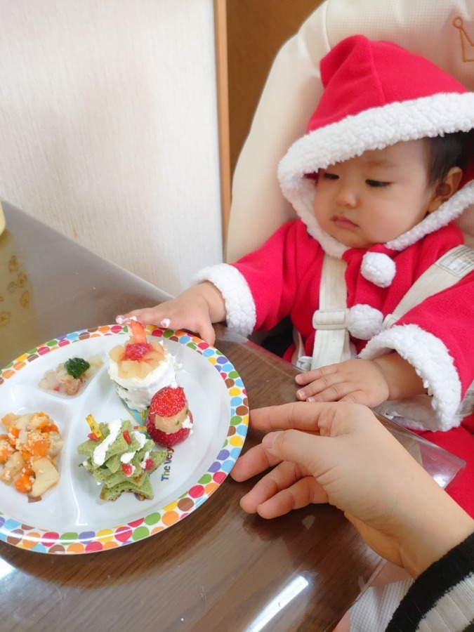 娘のはじめてのクリスマス（0歳9ヶ月）