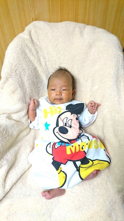 赤ちゃん 生後0歳5ヶ月 160日目 の写真 ベビカム成長記録 妊娠 出産 育児に関する総合情報サイト ベビカム