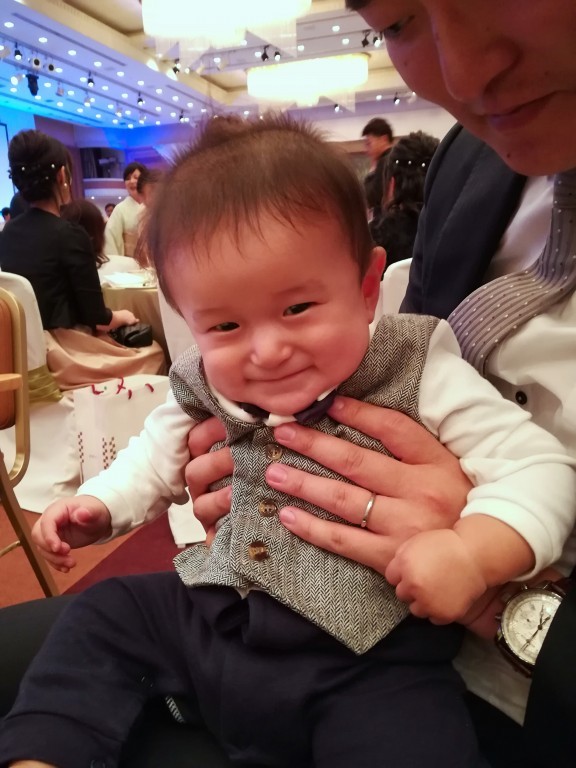 初めての結婚式 生後0歳6ヶ月 1日目 の写真 ベビカム成長記録 妊娠 出産 育児に関する総合情報サイト ベビカム