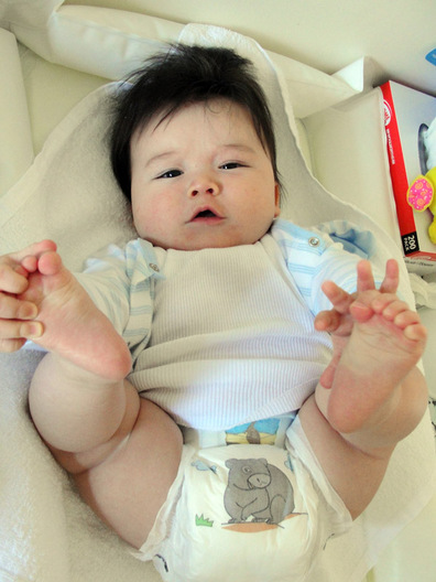 足をつかむ 日記 Kippさんのブログ 妊娠 出産 育児に関する総合情報サイト ベビカム