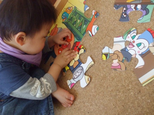 2歳からでも楽しめる工夫がいっぱいのパズル