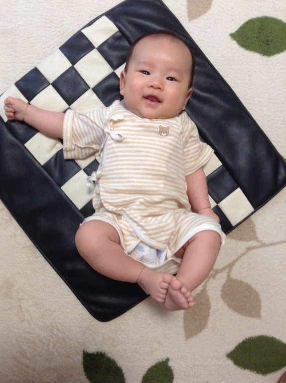 手足バタバタ出来るようになったよ 日記 れいちぇーるさんのブログ 妊娠 出産 育児に関する総合情報サイト ベビカム