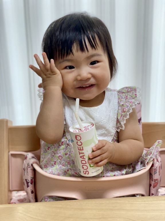 初めてのスムージーを一気飲み!