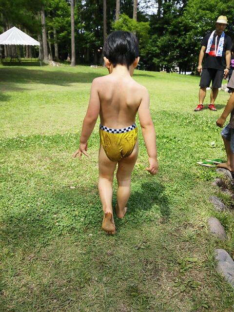 パンツ一丁　男の子 
