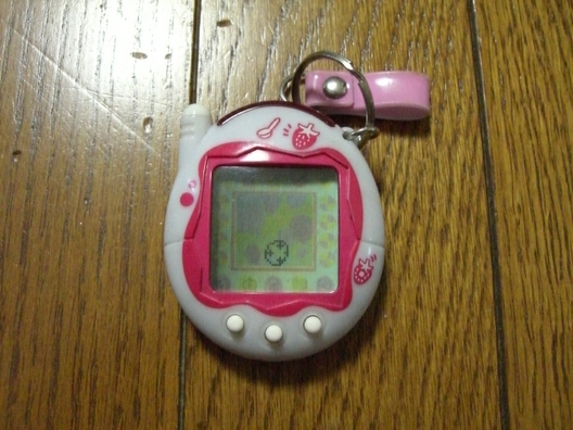 たまごっち白ピンク｜日記｜ママフィーロさんのブログ｜妊娠・出産