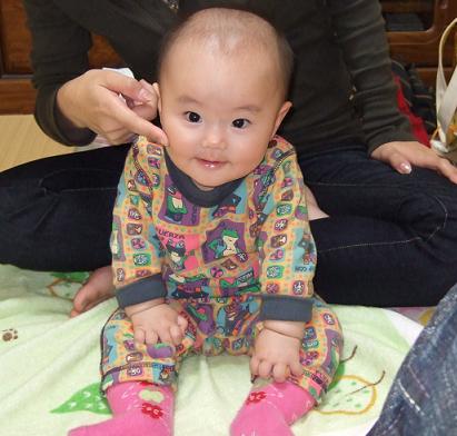 初ひとり座り成功 日記 ひよのママさんのブログ 妊娠 出産 育児に関する総合情報サイト ベビカム